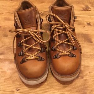 Women’s Danner Tramline Boots